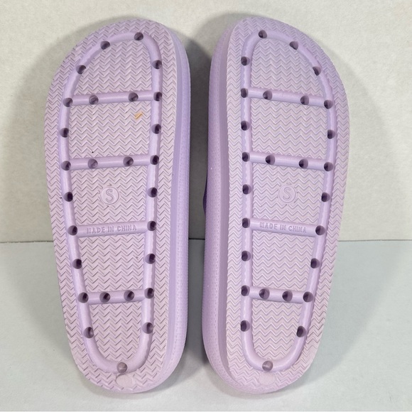 32 DEGREES Cloud Comfort Slip-On Waterproof Pillow-Like Slide Sandals; Women’s 7 - Picture 13 of 13